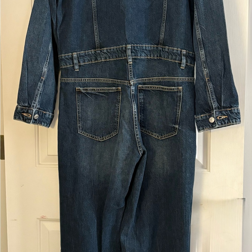 Zara WoMen's Straight Fit Dark Blue Jeans